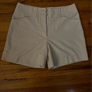 Nike Women’s Beige Flat Front Golf Shorts